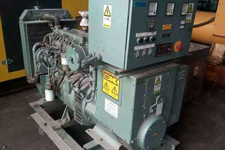 柴油發(fā)電機(jī)組